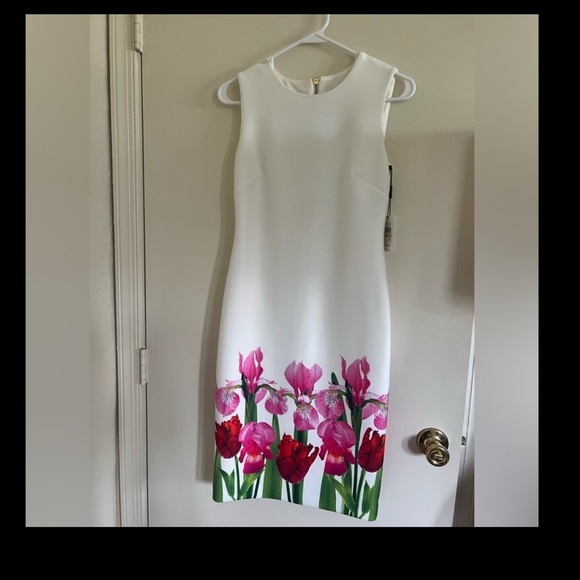 Calvin Klein white floral dress - Picture 4 of 10